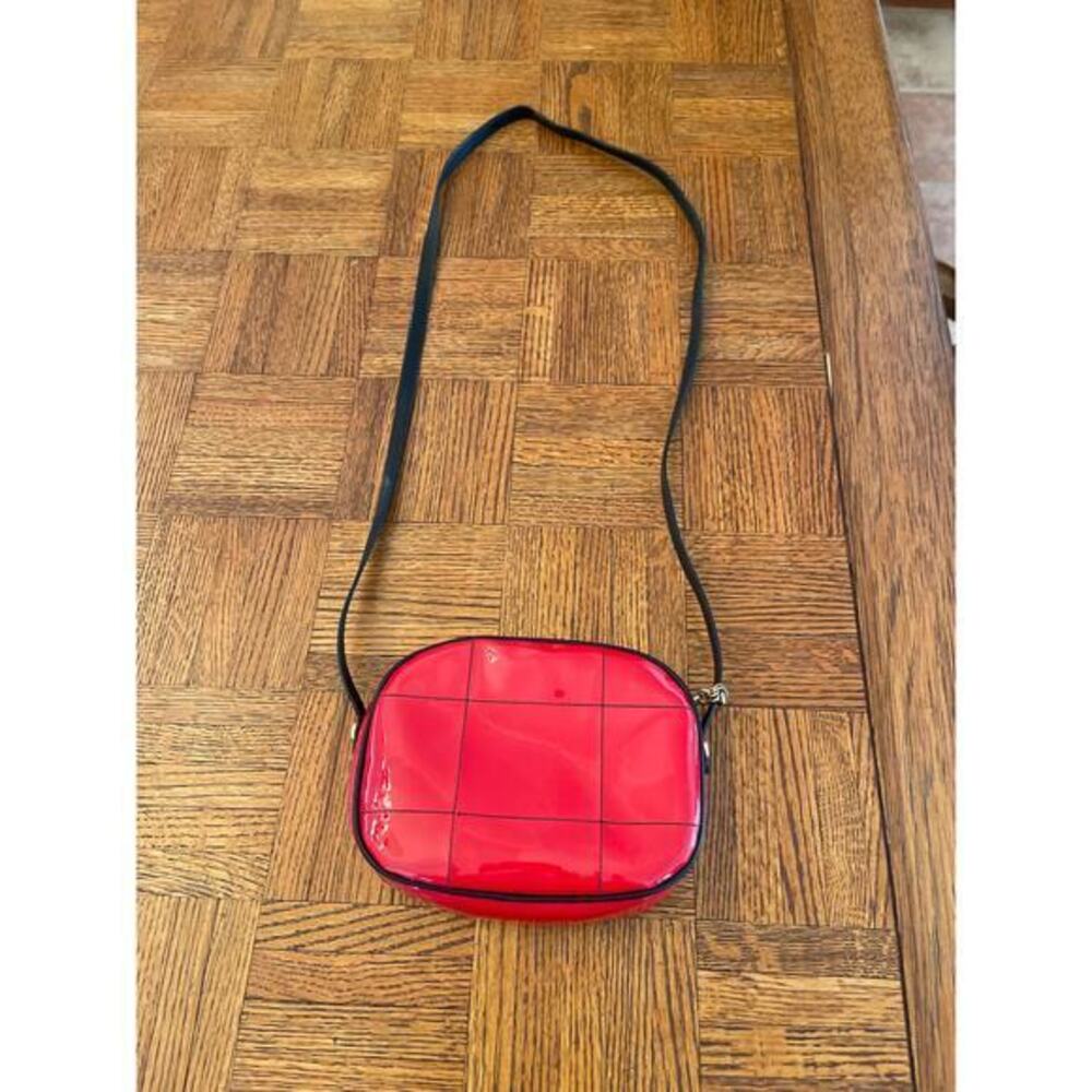 Vintage Salvatore Ferragamo patent leather Crossbody